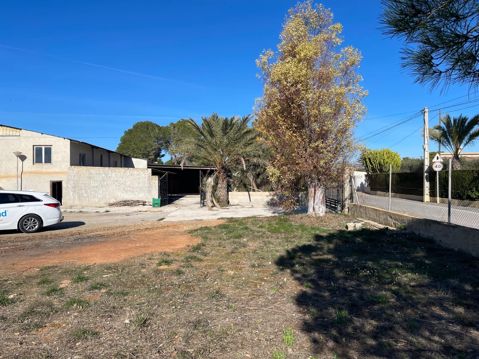 6 bedroom Finca/Country House for sale in Elche / Elx - € 280,000 (Ref: 9609051)