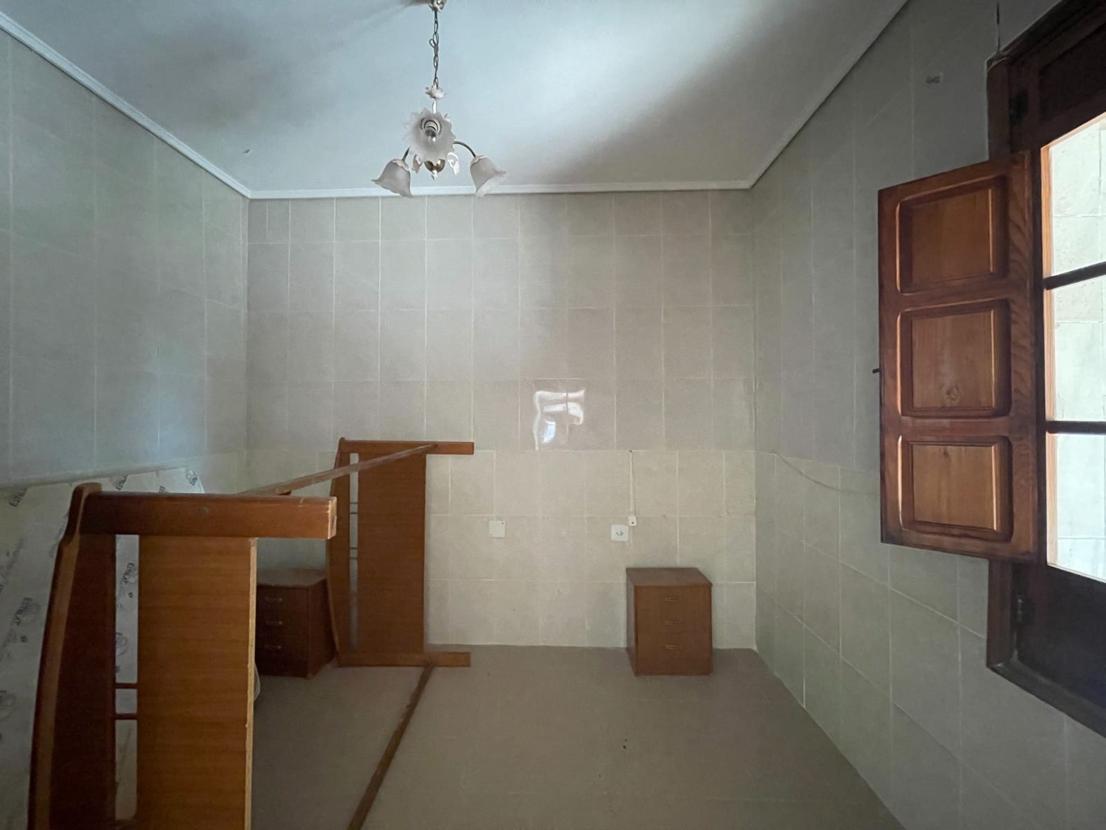 6 bedroom Finca/Country House for sale in Elche / Elx - € 280,000 (Ref: 9609051)