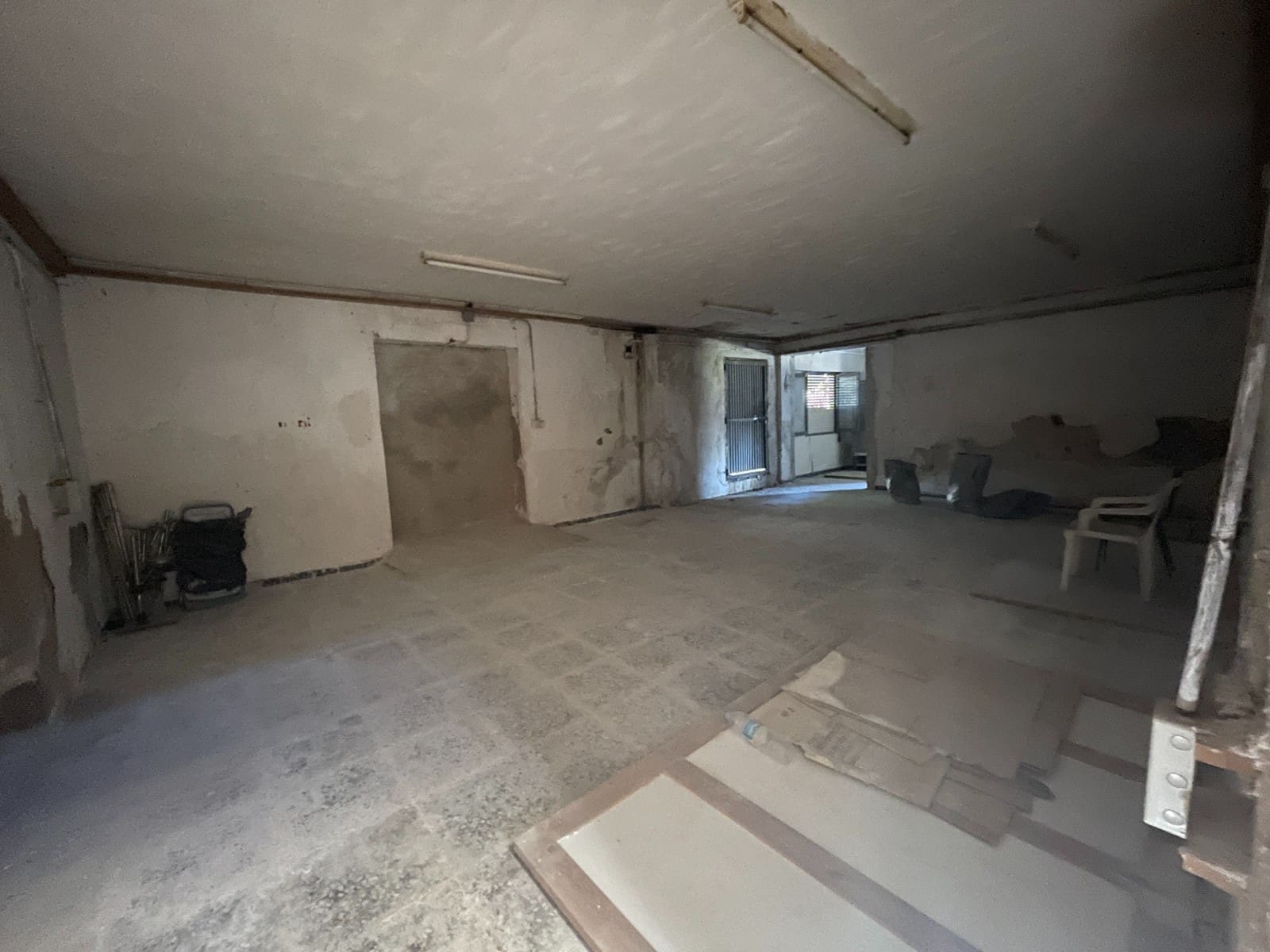 6 bedroom Finca/Country House for sale in Elche / Elx - € 280,000 (Ref: 9609051)