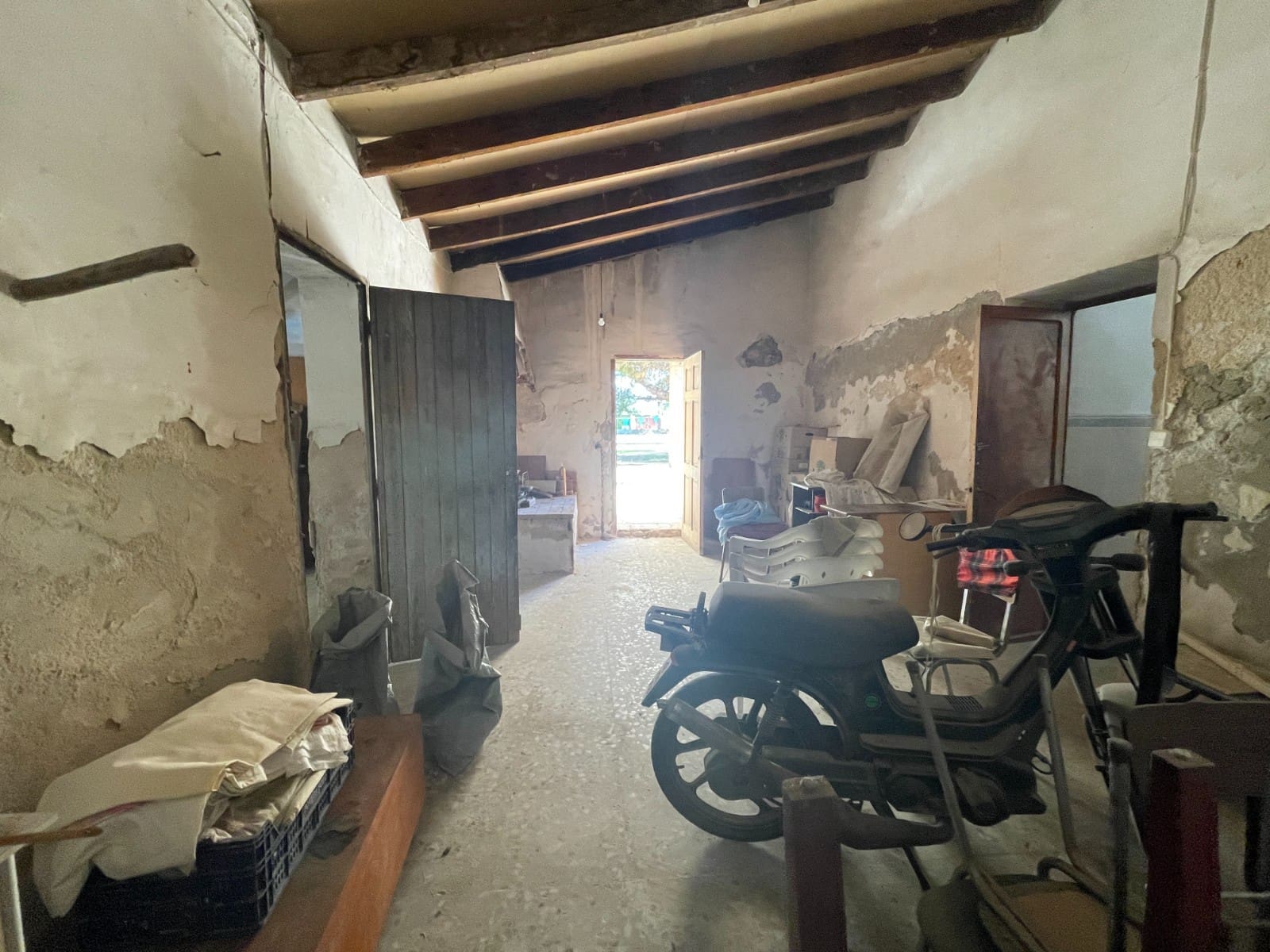 6 bedroom Finca/Country House for sale in Elche / Elx - € 280,000 (Ref: 9609051)