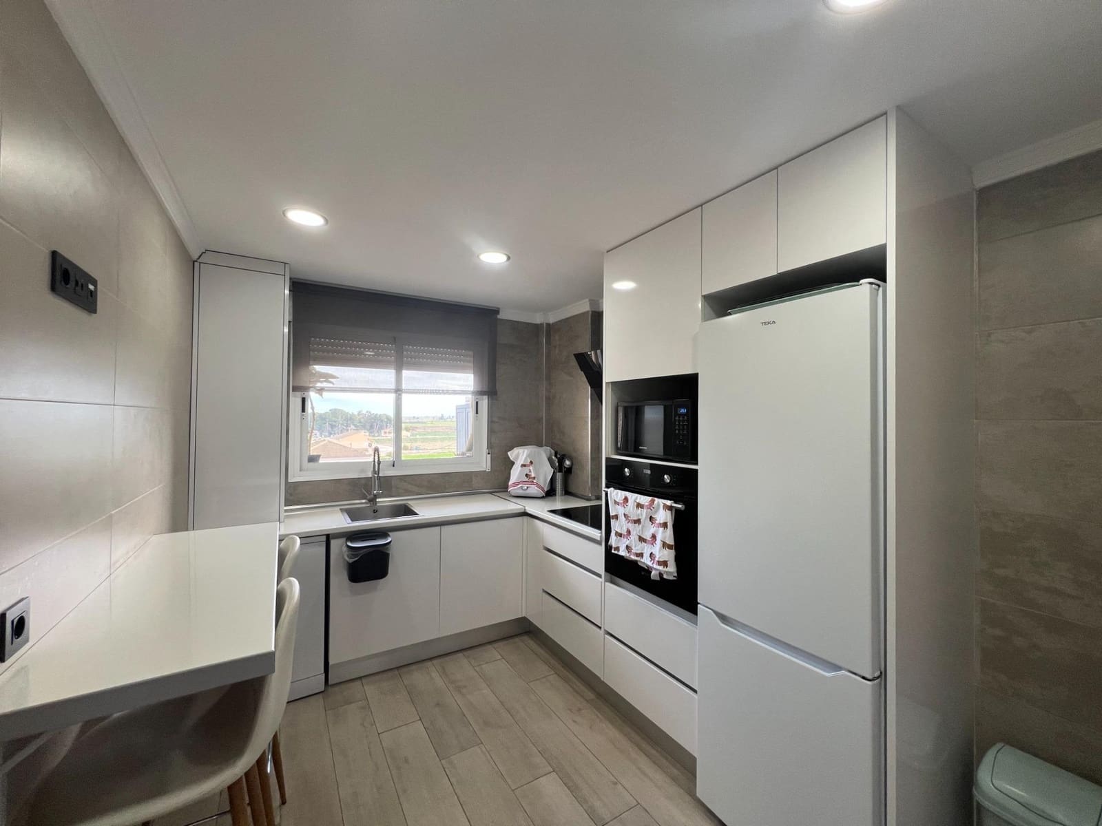 3 makuuhuone Huoneisto myytävänä paikassa Dolores mukana uima-altaan - 129 000 € (Ref: 9609057)