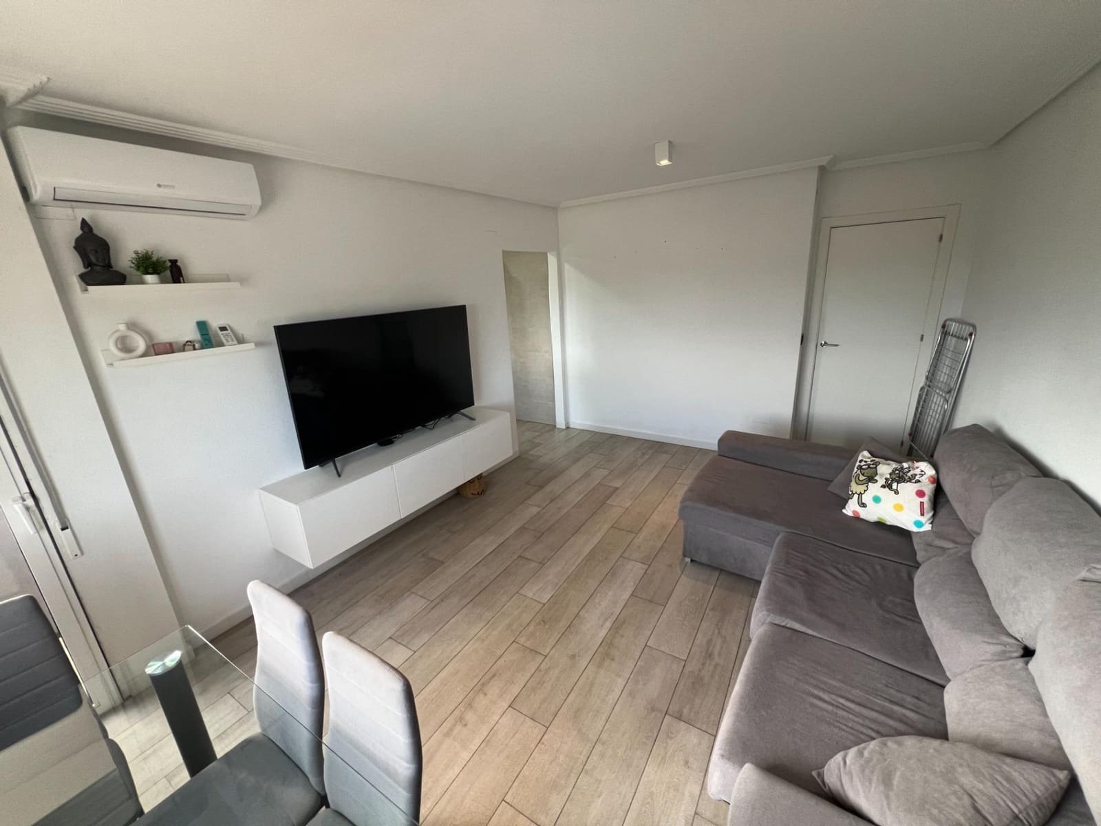 3 makuuhuone Huoneisto myytävänä paikassa Dolores mukana uima-altaan - 129 000 € (Ref: 9609057)