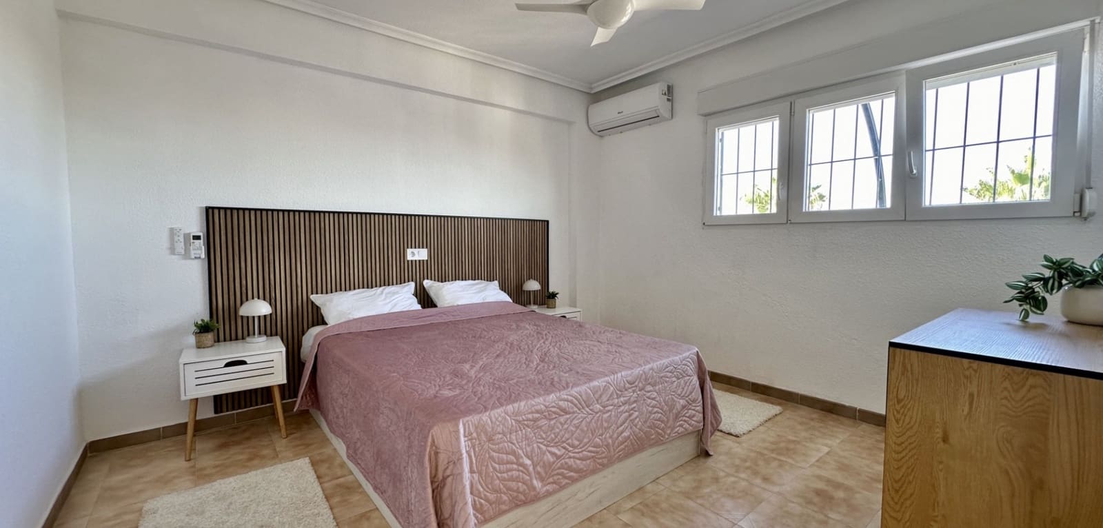 2 chambre Appartement à vendre à Orihuela Costa - 247 000 € (Ref: 9609073)