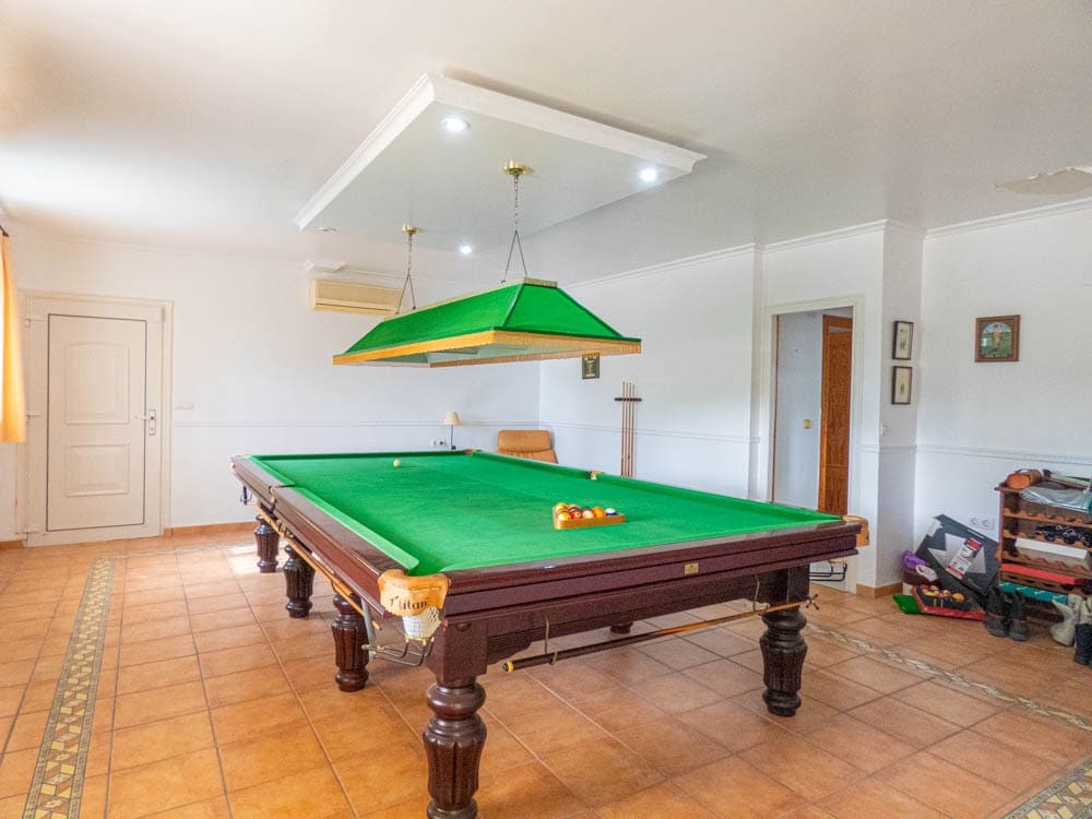 7 slaapkamer Villa te koop in San Miguel de Salinas met garage - € 1.499.000 (Ref: 9609100)