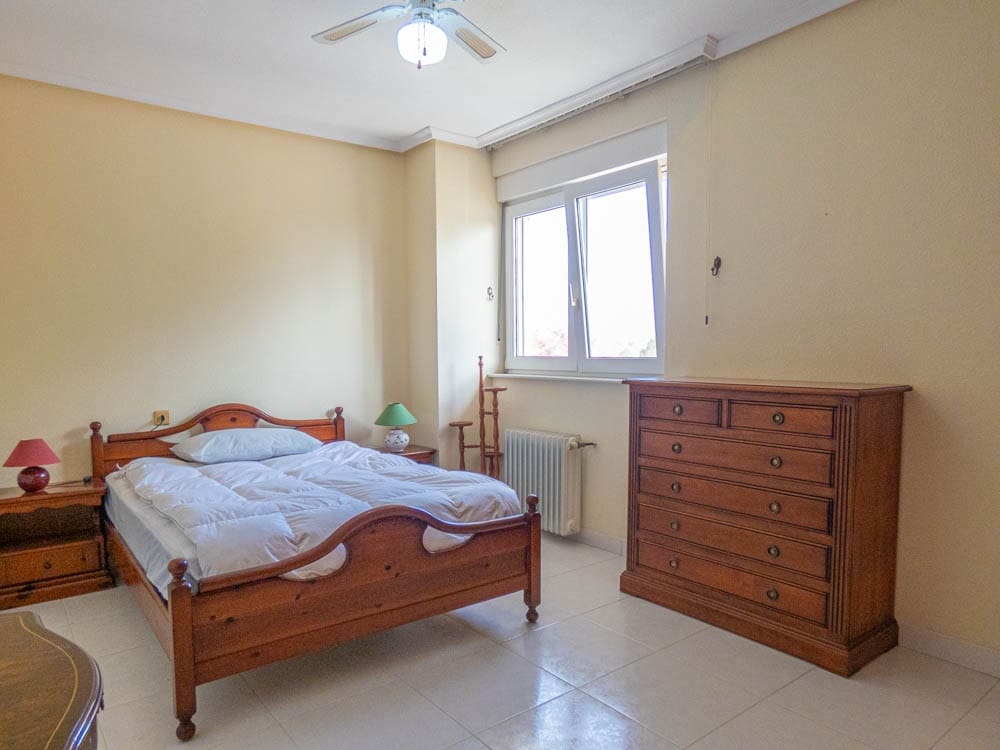 7 slaapkamer Villa te koop in San Miguel de Salinas met garage - € 1.499.000 (Ref: 9609100)