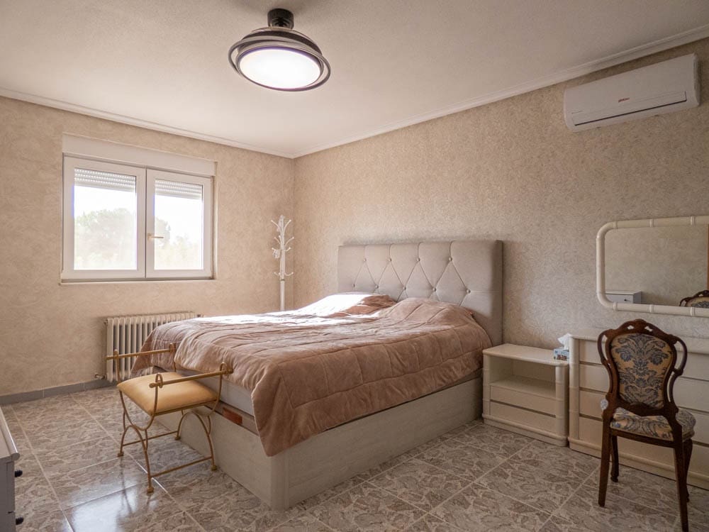 7 slaapkamer Villa te koop in San Miguel de Salinas met garage - € 1.499.000 (Ref: 9609100)