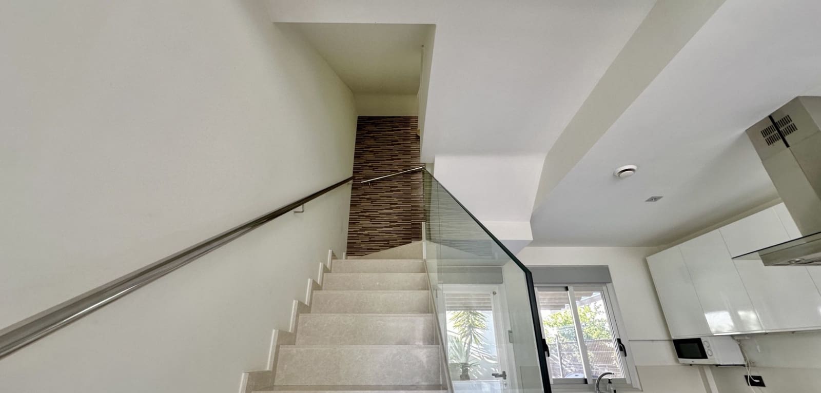 Chalet de 3 habitaciones en Orihuela Costa en venta con piscina - 389.000 € (Ref: 9609108)