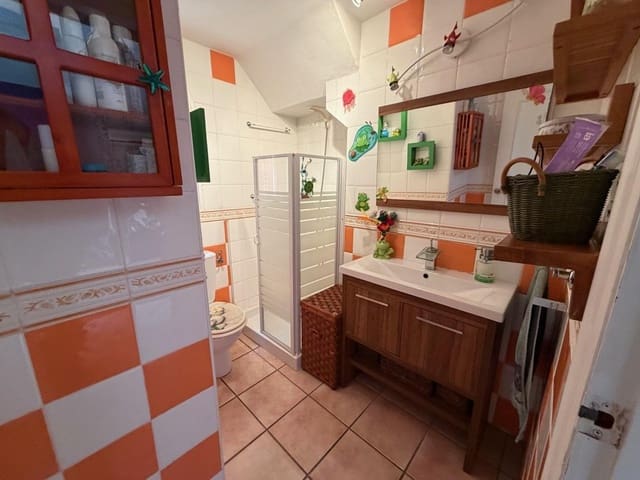 3 bedroom Villa for sale in Playa Flamenca, Orihuela with pool - € 285,000 (Ref: 9609111)