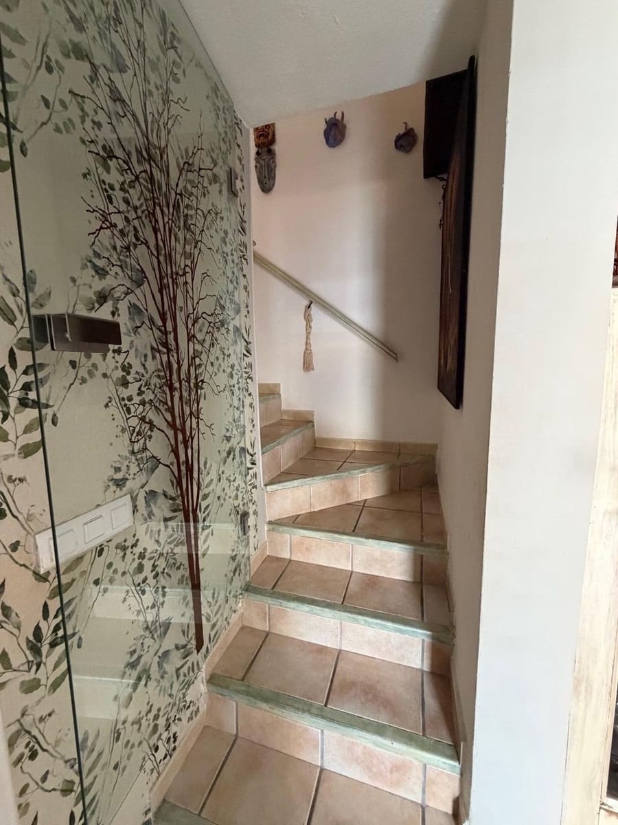 3 makuuhuone Huvila myytävänä paikassa Orihuela Costa mukana uima-altaan - 285 000 € (Ref: 9609111)