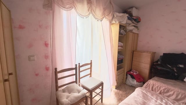 2 makuuhuone Kattohuoneisto myytävänä paikassa Torrevieja mukana uima-altaan - 149 900 € (Ref: 9609120)