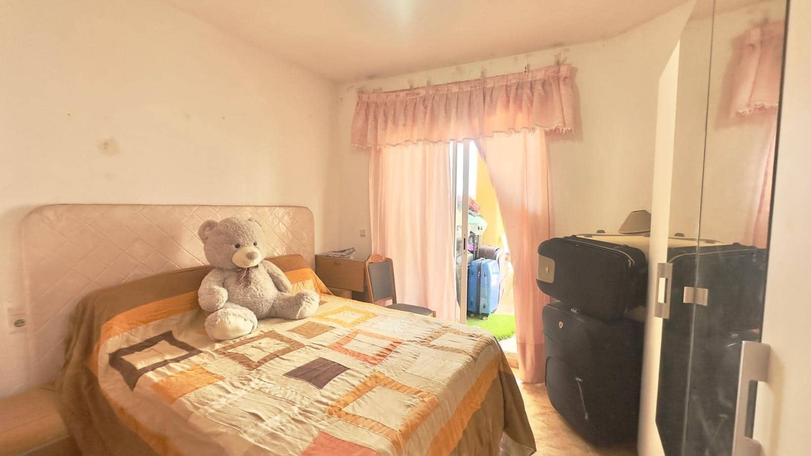 2 makuuhuone Kattohuoneisto myytävänä paikassa Torrevieja mukana uima-altaan - 149 900 € (Ref: 9609120)