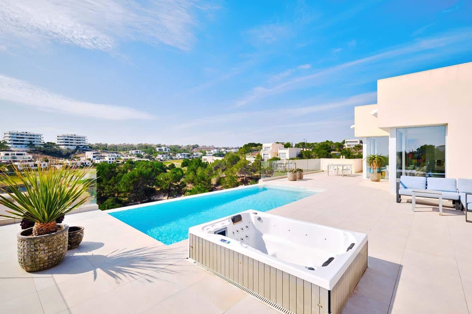 3 bedroom Villa for sale in Las Colinas Golf with pool - € 1,495,000 (Ref: 9609127)