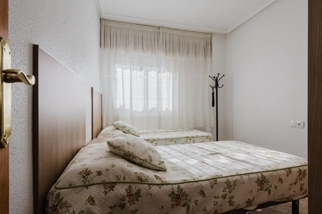 2 chambre Appartement à vendre à Playa del Acequión, Torrevieja avec garage - 149 500 € (Ref: 9609146)