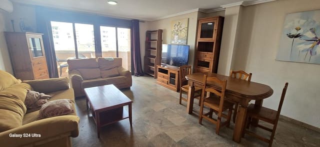 Apartamento de 3 habitaciones en Torrevieja en venta - 225.000 € (Ref: 9609151)