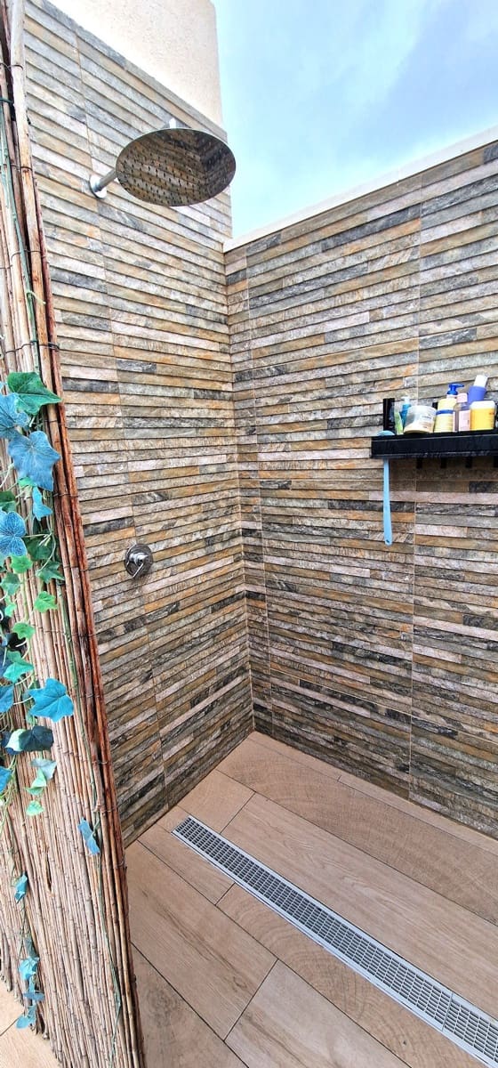 3 bedroom Bungalow for sale in Algorfa - € 379,900 (Ref: 9609156)