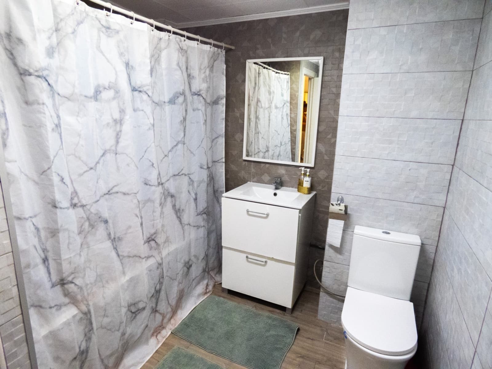 Chalet de 4 habitaciones en Playa Flamenca en venta con piscina - 399.000 € (Ref: 9609164)