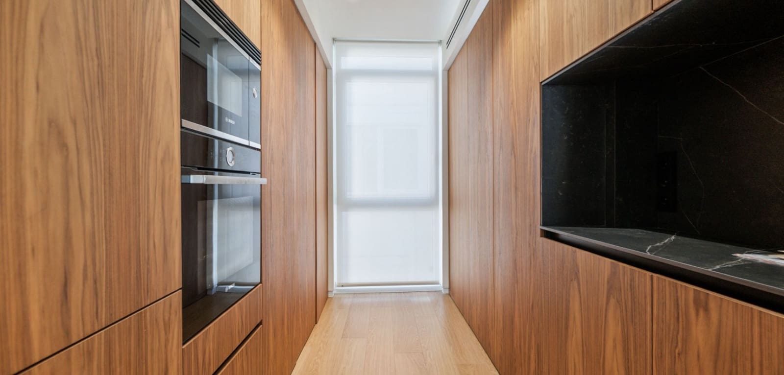 2 bedroom Apartment for sale in Torrevieja - € 349,000 (Ref: 9609173)