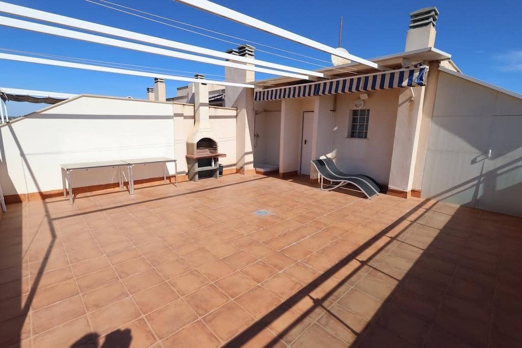 2 bedroom Penthouse for sale in Pilar de la Horadada with garage - € 345,000 (Ref: 9609188)