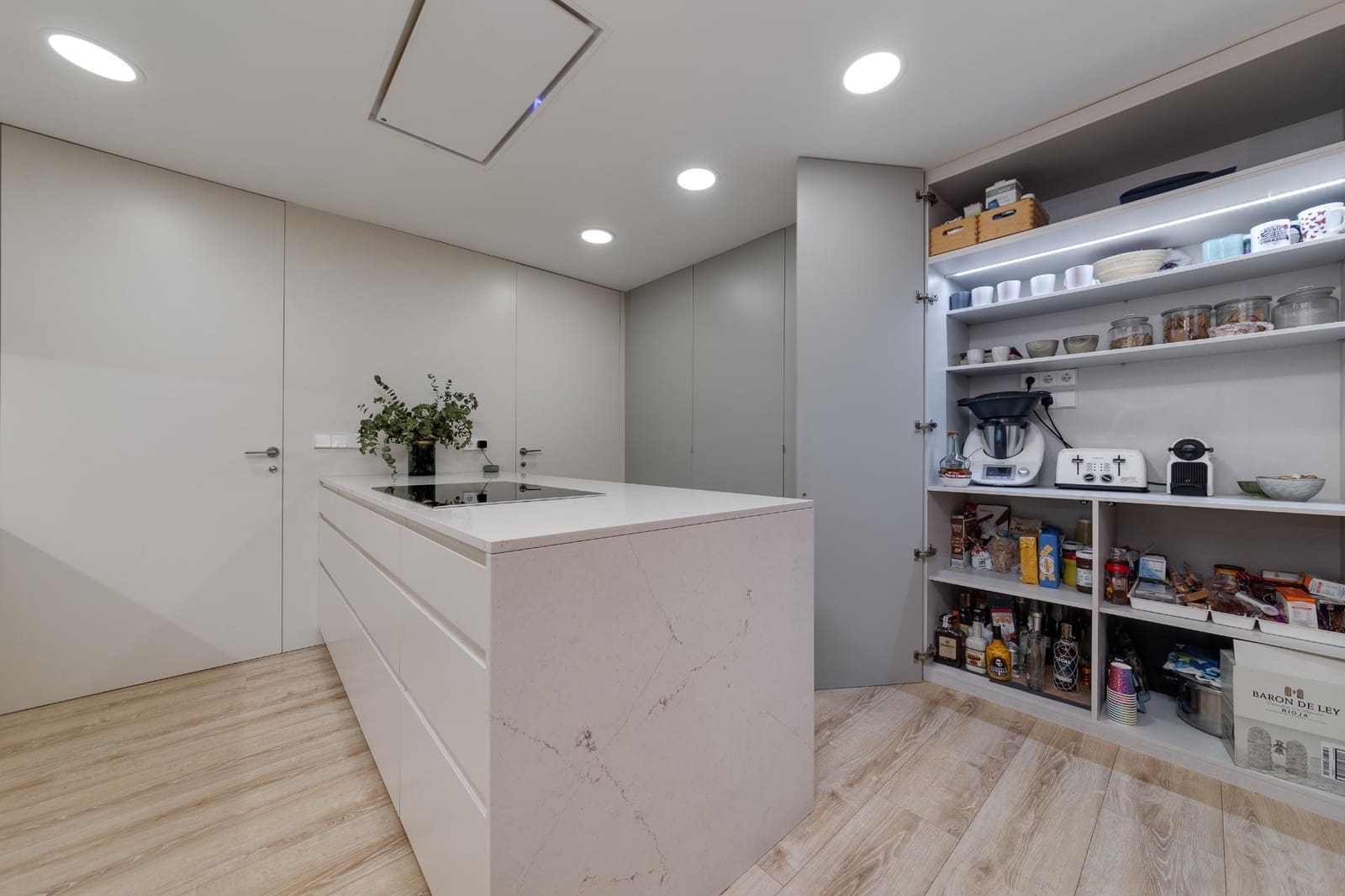 4 quarto Apartamento para venda em Torrevieja - 399 000 € (Ref: 9609196)