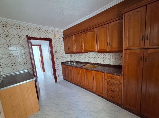 3 makuuhuone Huoneisto myytävänä paikassa Centro, Torrevieja - 165 000 € (Ref: 9609218)