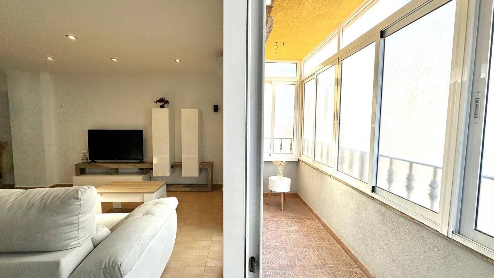 3 makuuhuone Huoneisto myytävänä paikassa Torrevieja - 194 900 € (Ref: 9609221)