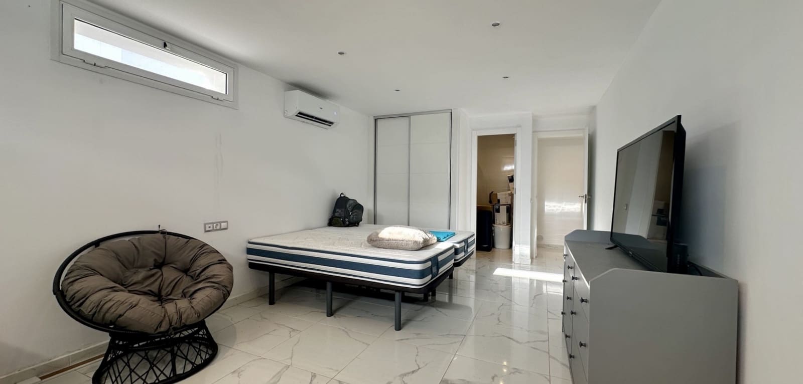 5 bedroom Villa for sale in Rojales with pool - € 498,000 (Ref: 9609223)