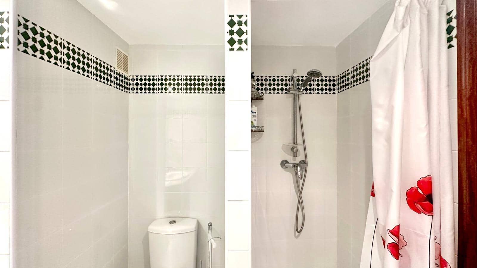 3 slaapkamer Appartement te koop in Torrevieja met zwembad - € 369.900 (Ref: 9609229)