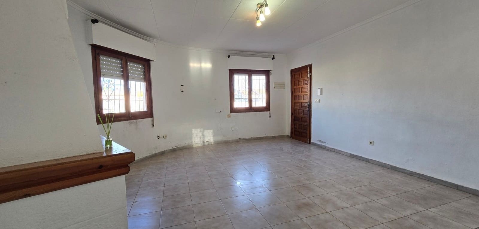 3 bedroom Villa for sale in Torrevieja with garage - € 330,000 (Ref: 9609230)