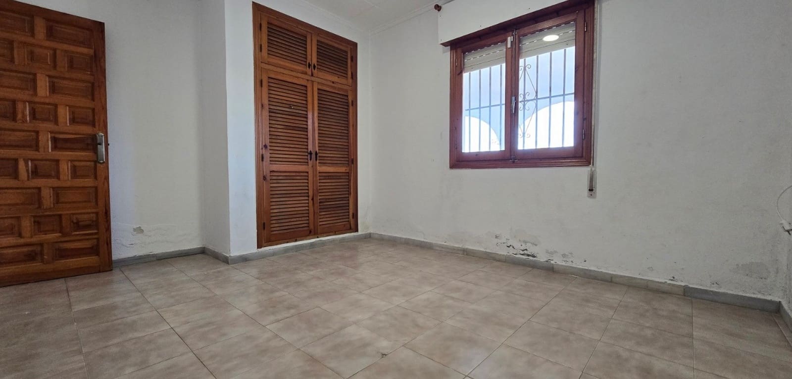 3 bedroom Villa for sale in Torrevieja with garage - € 330,000 (Ref: 9609230)