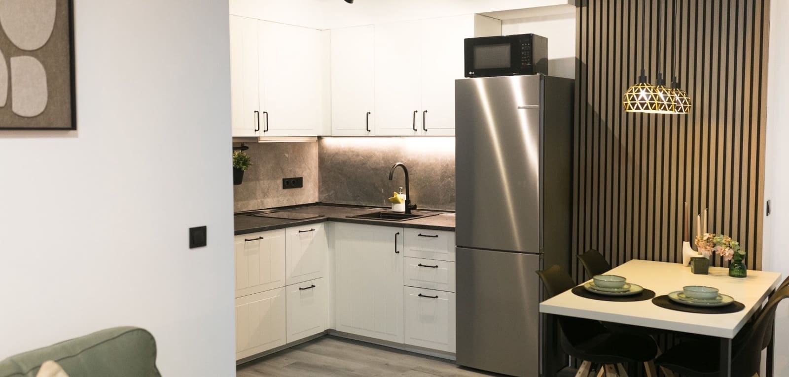 2 bedroom Apartment for sale in Torrevieja - € 199,900 (Ref: 9609239)