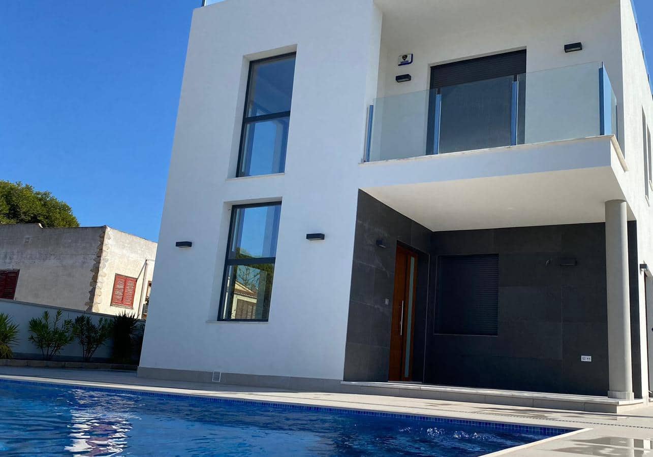 3 soveværelse Villa til salg i La Siesta - € 650.000 (Ref: 9609243)