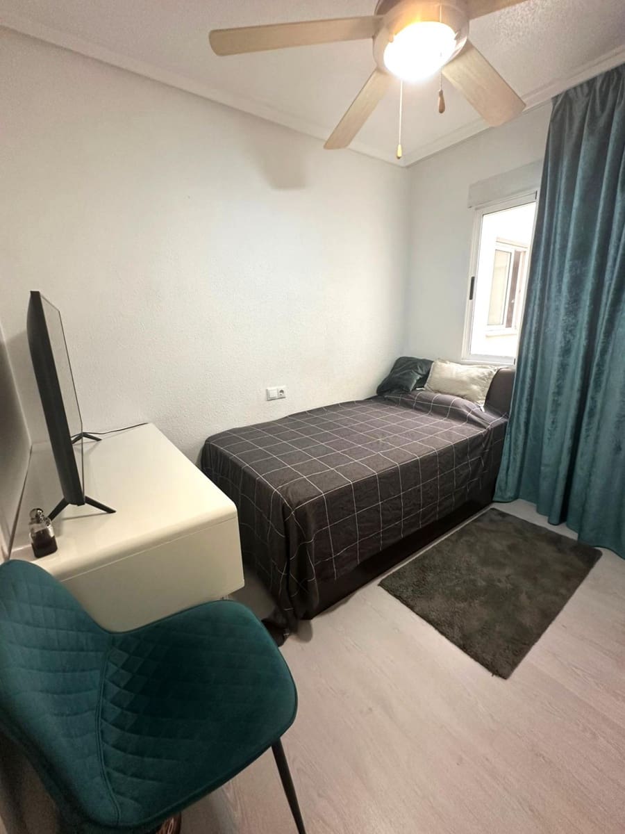 2 sypialnia Apartament na sprzedaż w Torrevieja z basenem - 144 000 € (Ref: 9609247)