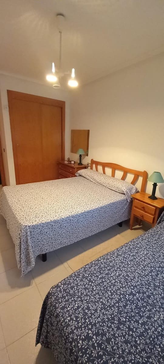 2 bedroom Penthouse for sale in Torrevieja with pool - € 157,000 (Ref: 9609255)