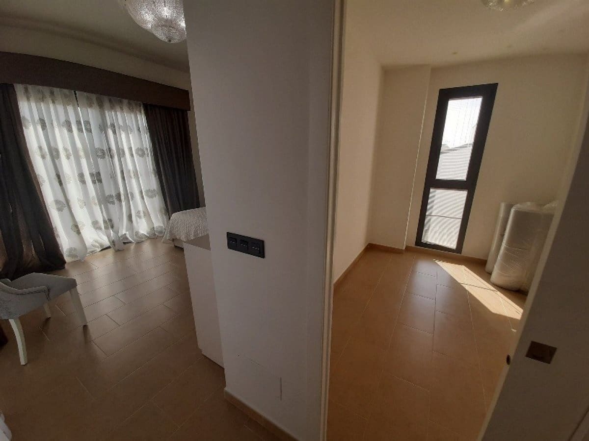 4 bedroom Villa for sale in La Ribera with pool - € 1,990,000 (Ref: 9609287)