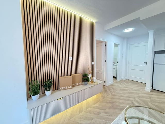 2 Zimmer Apartment zu verkaufen in Centro, Torrevieja - 172.000 € (Ref: 9609296)