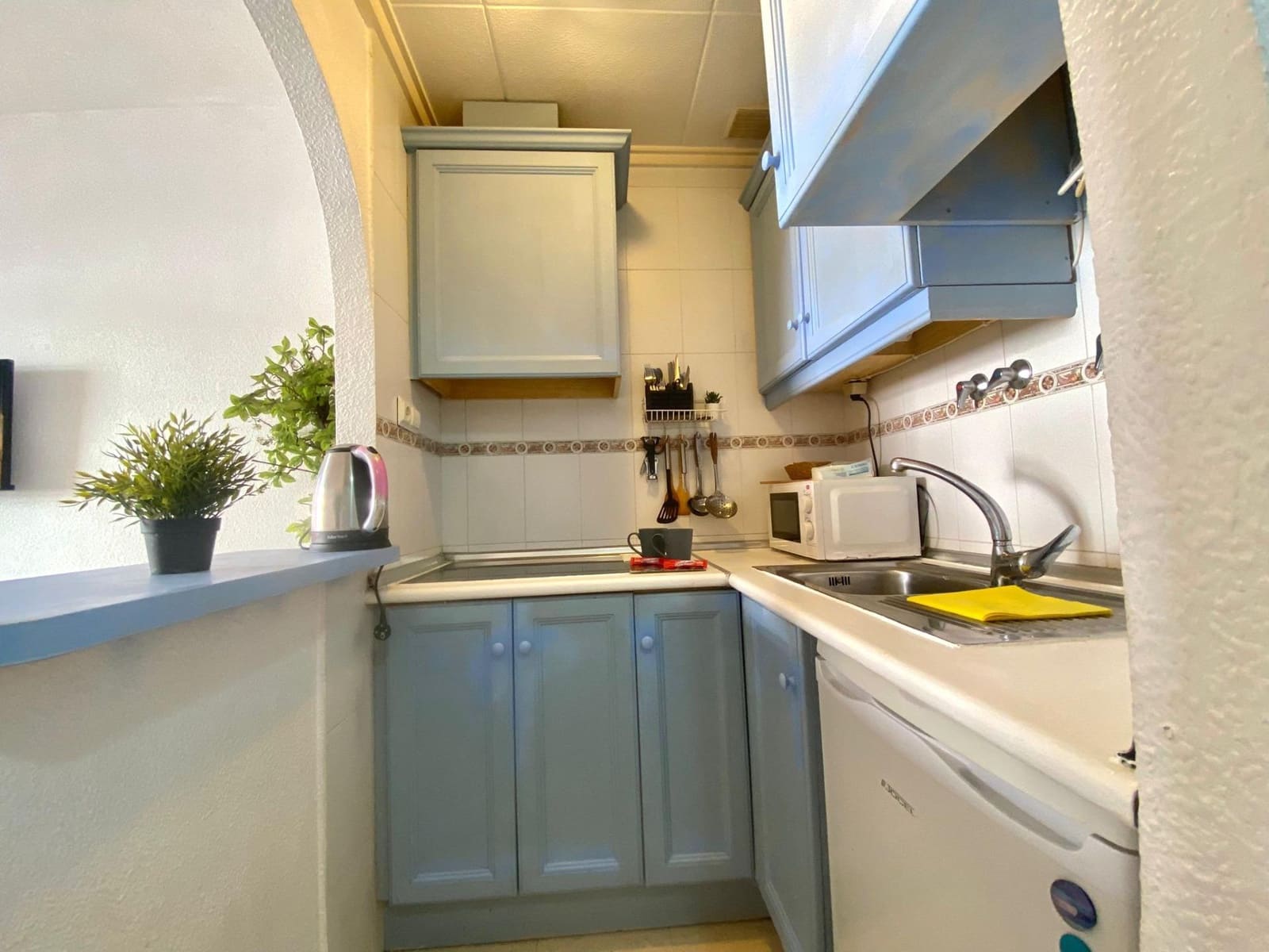 Appartement à vendre à Torrevieja avec piscine - 94 900 € (Ref: 9609304)