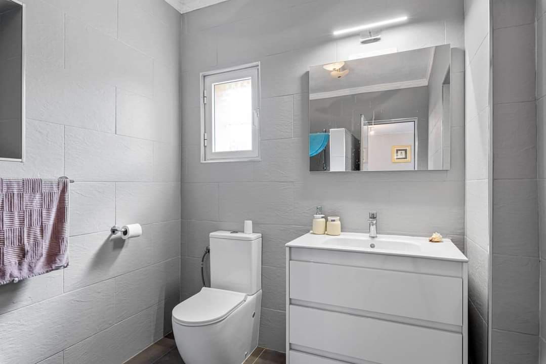 3 bedroom Finca/Country House for sale in Los Montesinos with pool - € 900,000 (Ref: 9609316)