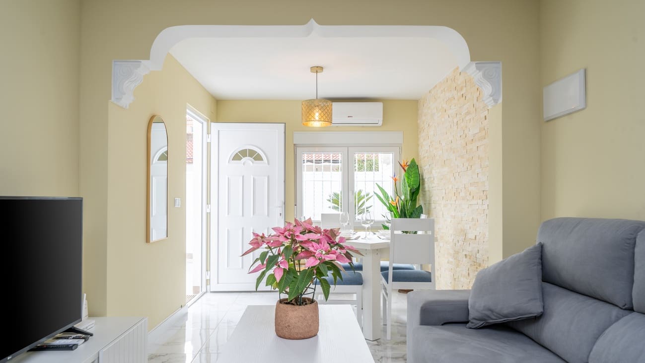 3 bedroom Bungalow for sale in El Limonar - € 168,000 (Ref: 9609322)