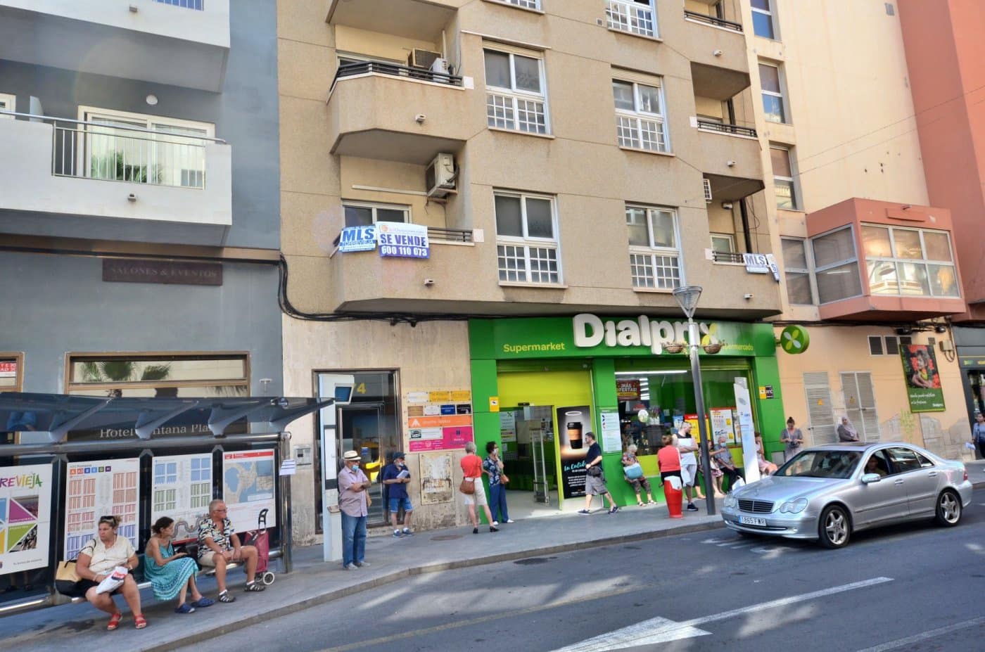 7 makuuhuone Huoneisto myytävänä paikassa Torrevieja - 220 000 € (Ref: 9609325)