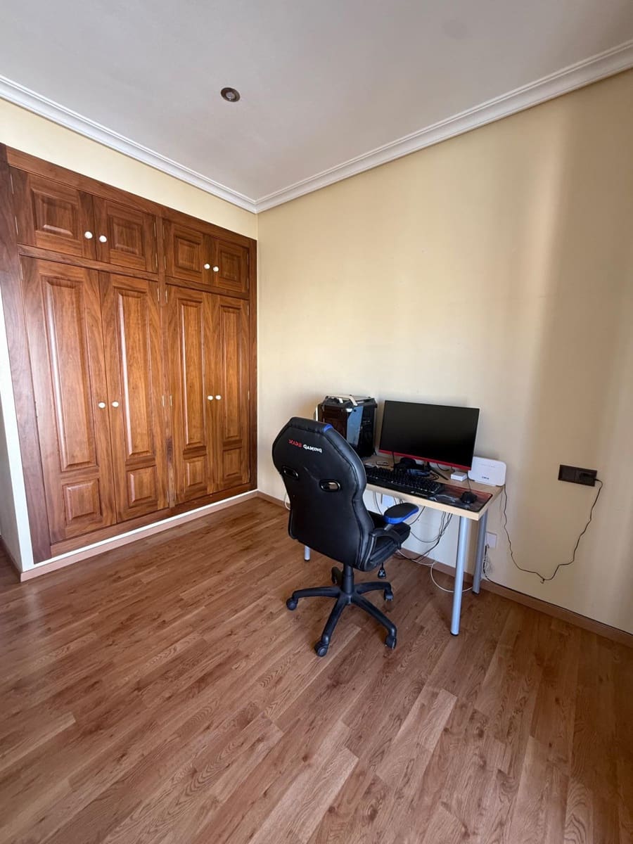 3 bedroom Townhouse for sale in Avileses - € 240,000 (Ref: 9609343)