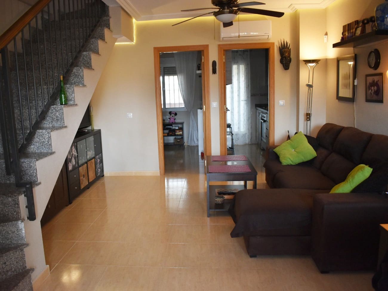 3 soverom Hus til salgs i Torrevieja med svømmebasseng - € 228 000 (Ref: 9609344)