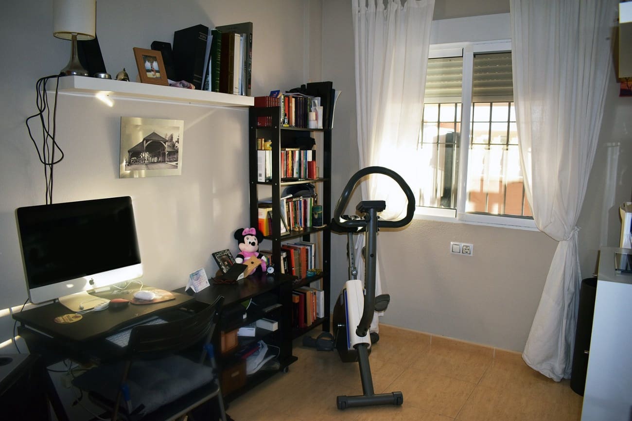 3 soverom Hus til salgs i Torrevieja med svømmebasseng - € 228 000 (Ref: 9609344)