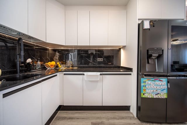 3 soverom Hus til salgs i Orihuela Costa, Orihuela med svømmebasseng - € 279 900 (Ref: 9609346)