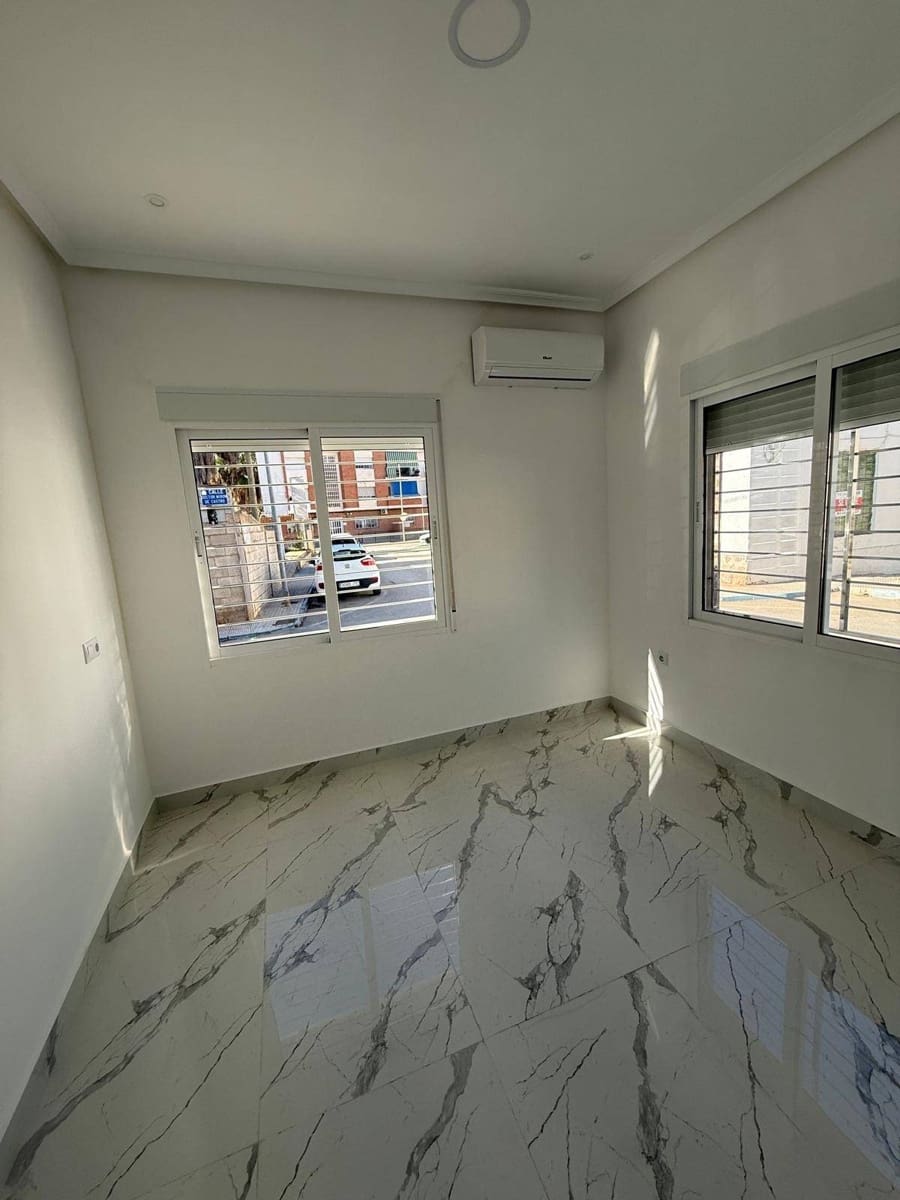 Casa de 3 habitaciones en Lo Pagan en venta - 299.000 € (Ref: 9609347)