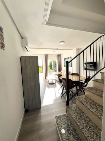 3 bedroom Townhouse for sale in Los Alcázares with pool - € 128,500 (Ref: 9609350)