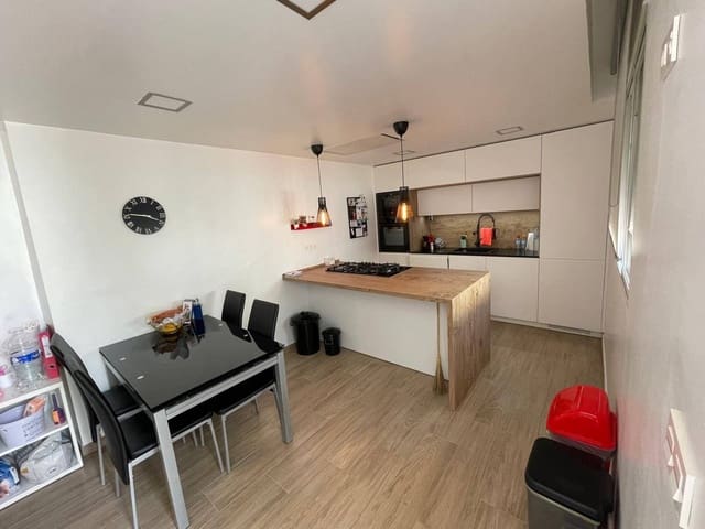 3 sypialnia Dom blizniak na sprzedaż w Pilar de la Horadada z basenem - 250 000 € (Ref: 9609357)