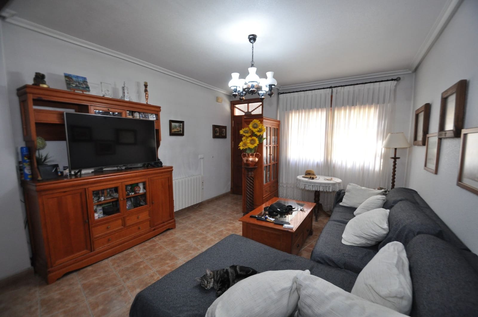 3 bedroom Townhouse for sale in Pinoso with garage - € 136,500 (Ref: 9609358)