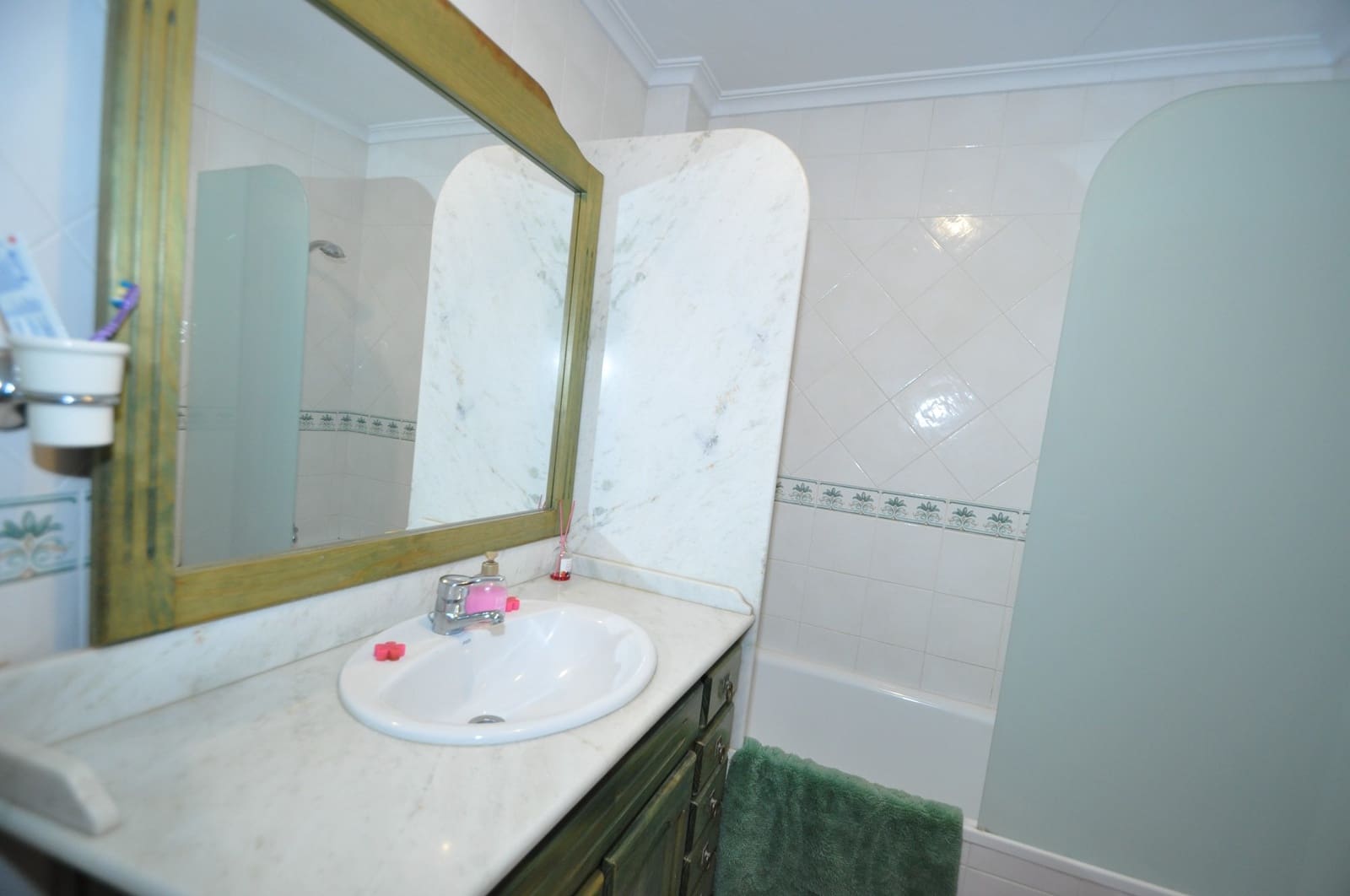 3 bedroom Townhouse for sale in Pinoso with garage - € 136,500 (Ref: 9609358)