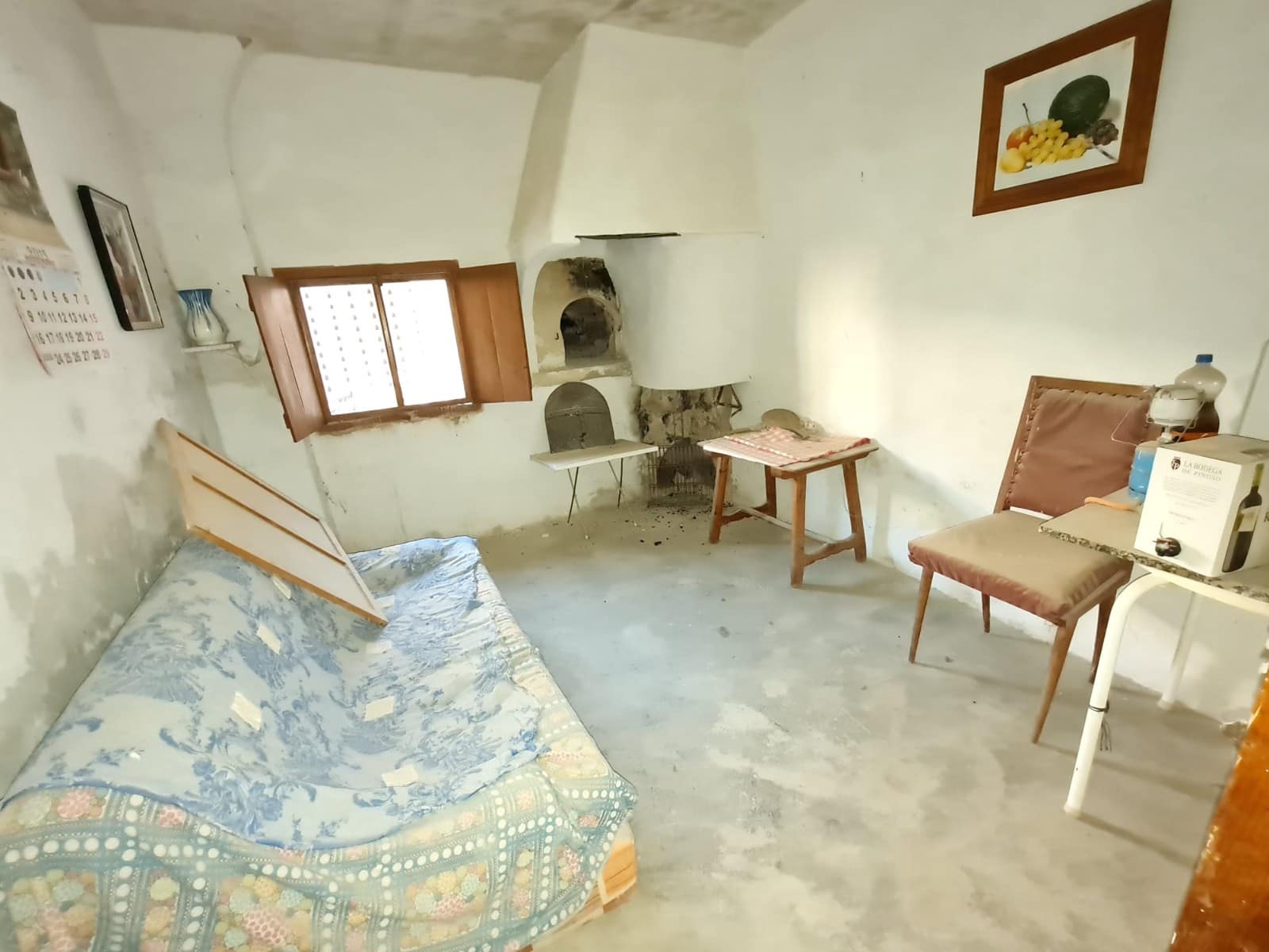 6 bedroom Townhouse for sale in Pinoso - € 114,995 (Ref: 9609372)