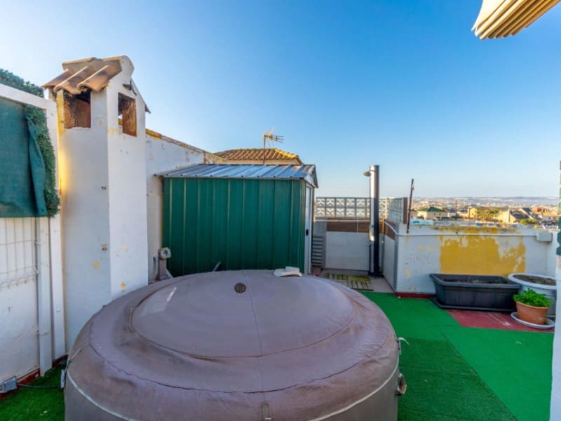 3 soveværelse Byhus til salg i Torrevieja - € 235.000 (Ref: 9609377)